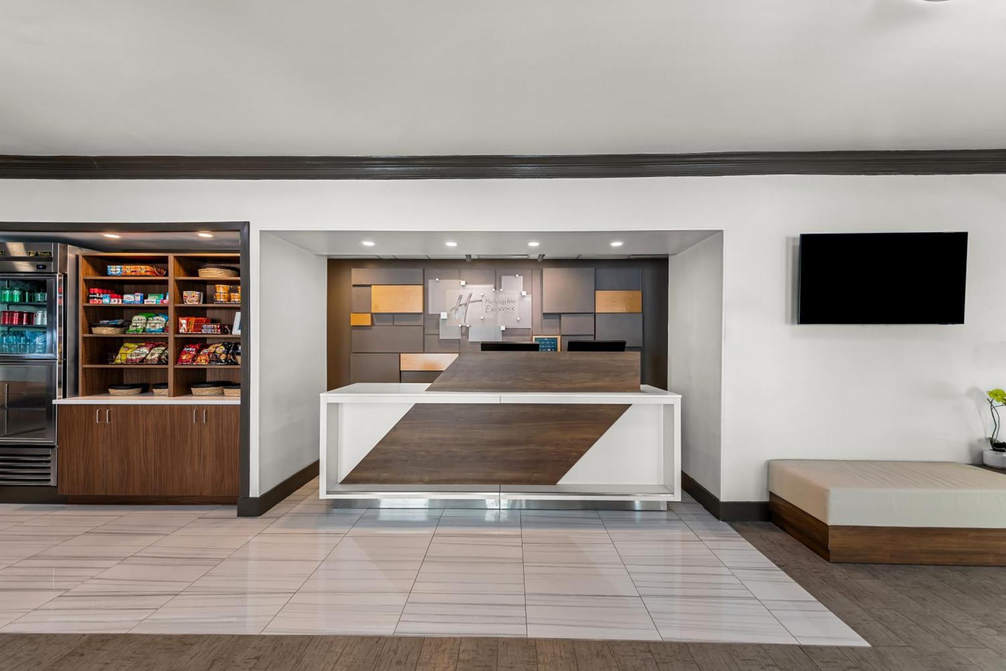 Holiday Inn Express Saint Simons Island By Ihg St. Simons Island Exterior photo